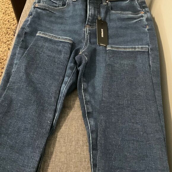 Express Skinny Distressed Jeans SZ 0. NWT. Mid Rise - Picture 1 of 10